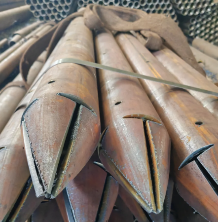 吐鲁番出尖打孔加工无缝注浆钢花管注浆管厂家